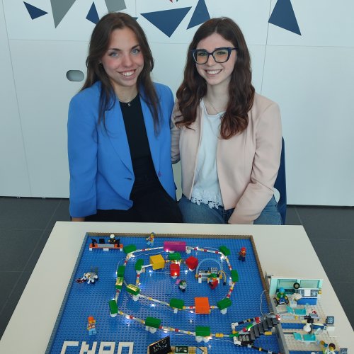 L'Entusiasmo di Stella e Giada per l'Innovazione